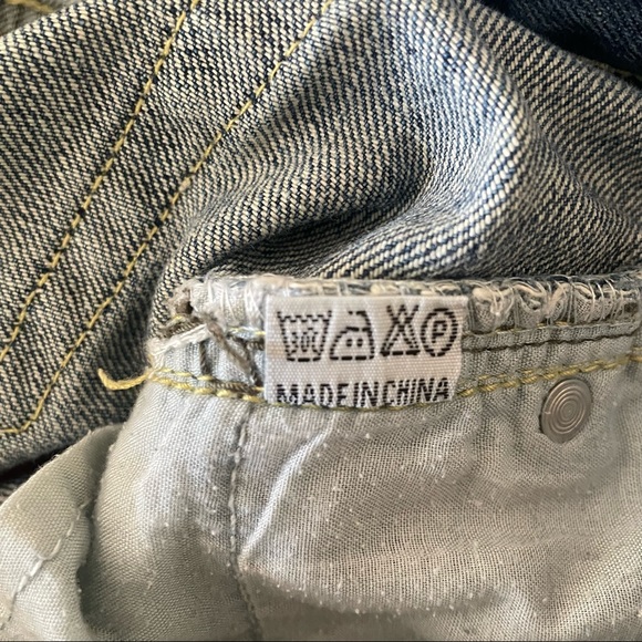 Jean shorts - Picture 9 of 9